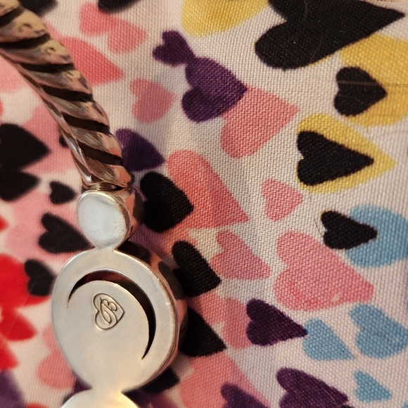 Brighton Halo Bracelet - Picture 3 of 3